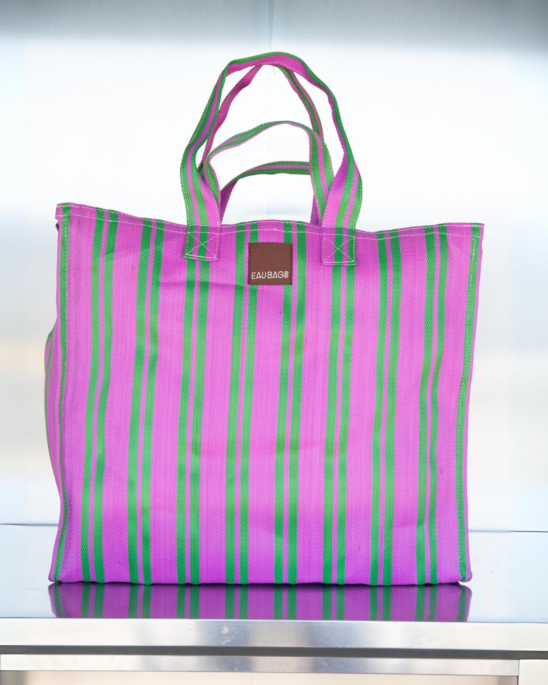 Vacay Travel Recycled Nylon Bag Ultra Pink Green EAU BAGS