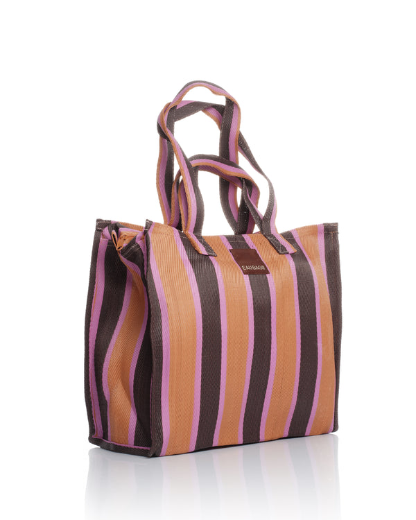 *Perfectly Imperfect* Marché