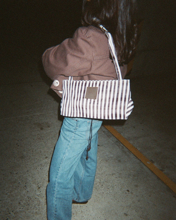 Petite Femme